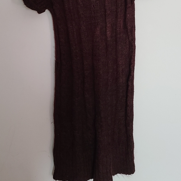 Burgundy Rib-Knit style mini dress with belt. Large. - Picture 3 of 4